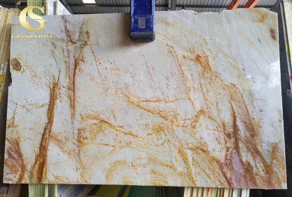 ĐÁ QUARTZ GOLDEN MACABUS DA QUARTZ GOLDEN MACABUS 1 594x400 - ĐÁ QUARTZ GOLDEN MACABUS